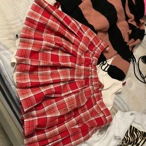 Arie pleated skirt - brand new